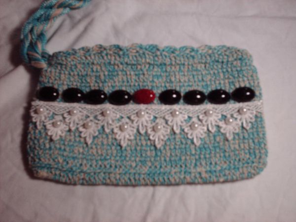 Clutch em crochê verde